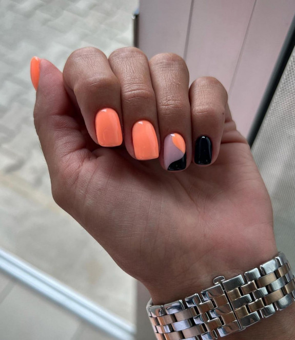 30 Cute Short Nail Ideas To Wear In 2023  — Black and Peach Nails