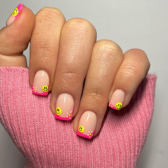 spring nails, short nails, short nails designs, nail trends, spring nail trends, short nail ideas, cute nails, cute nails designs