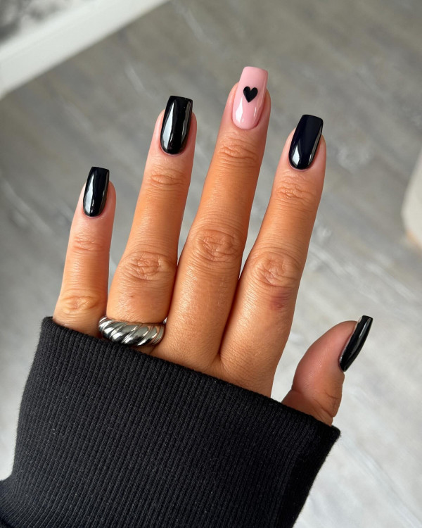 Black Love Heart & Black Nails