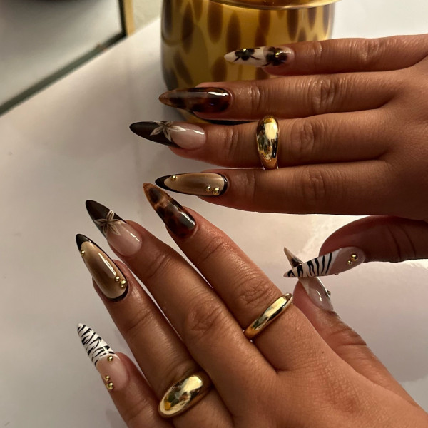 30 Groundbreaking Fall Nail Designs : Wild Zebra & Tortoiseshell Fusion