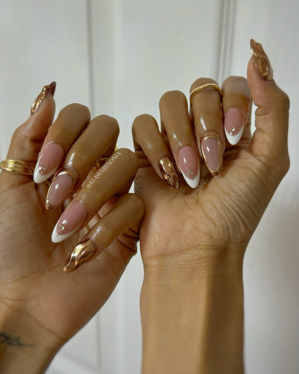 30 Groundbreaking Fall Nail Designs : Modern French with Gold Sculpted Accents