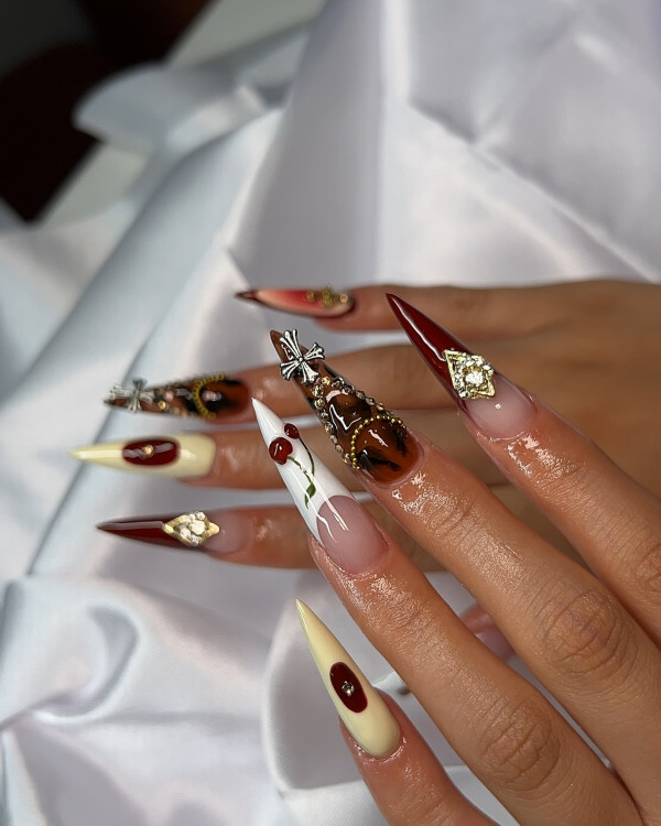 30 Groundbreaking Fall Nail Designs : Glamorous Autumn Opulence