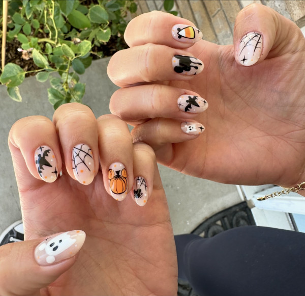 40 Spooky Short to Medium Halloween Nail Ideas : Spooky Patchwork