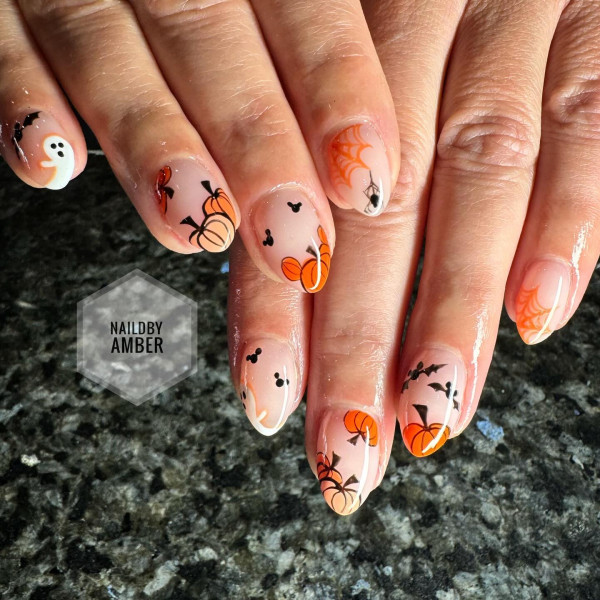 40 Hauntingly Beautiful Halloween Nail Ideas : Pumpkin Patch & Ghostly Webs