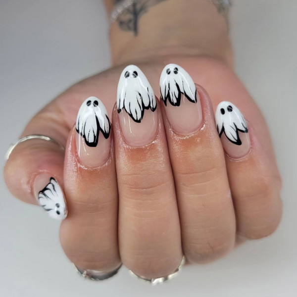 40 Hauntingly Beautiful Halloween Nail Ideas : Cute & Creepy Ghost Tips