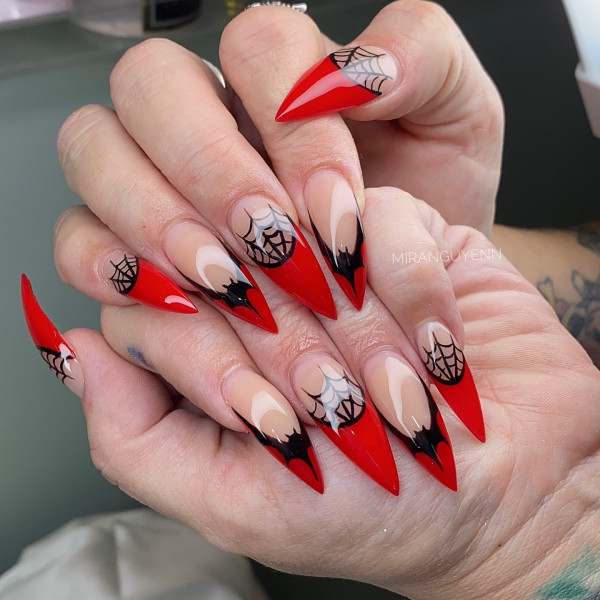 40 Hauntingly Beautiful Halloween Nail Ideas : Vampy Webbed Glam Red Tip Nails