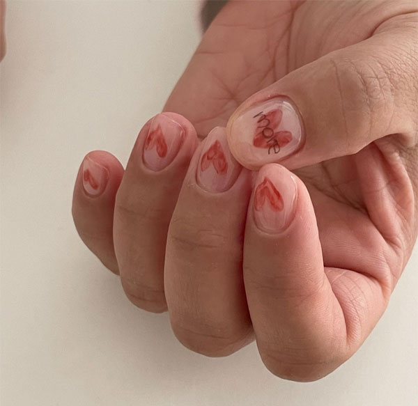 Sweet Heart Accents with Handwritten Touch, Best Valentine's Day Nails ideas, Valentine's Nails, Valentine nails, Valentine's day nails, cute Valentine's nail art