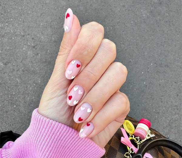 Sweet Heart Nail Design for Valentine's Day, Valentine's day nails acrylic, Best Valentine's Day Nails ideas, Valentine's Nails, Valentine nails, Valentine's day nails, cute Valentine's nail art