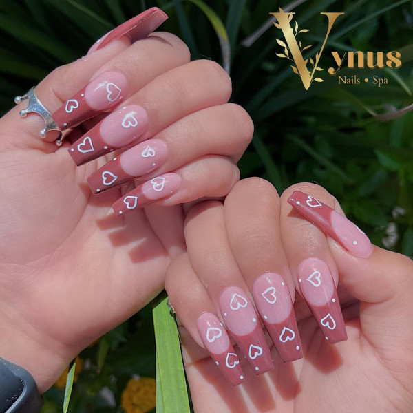 Cute Heart-Themed Coffin Brown Tip Nude Nails for Valentine's Day, Best Valentine's Day Nails ideas, Valentine's Nails, Valentine nails, Valentine's day nails, cute Valentine's nail art