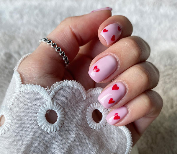 Cute and Simple Valentine’s Day Nails, simple valentine's day nails, Best Valentine's Day Nails ideas, Valentine's Nails, Valentine nails, Valentine's day nails, cute Valentine's nail art