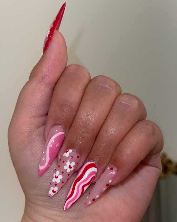 Red and White Playful Valentine's Nail Art, Best Valentine's Day Nails ideas, Valentine's Nails, Valentine nails, Valentine's day nails, cute Valentine's nail art