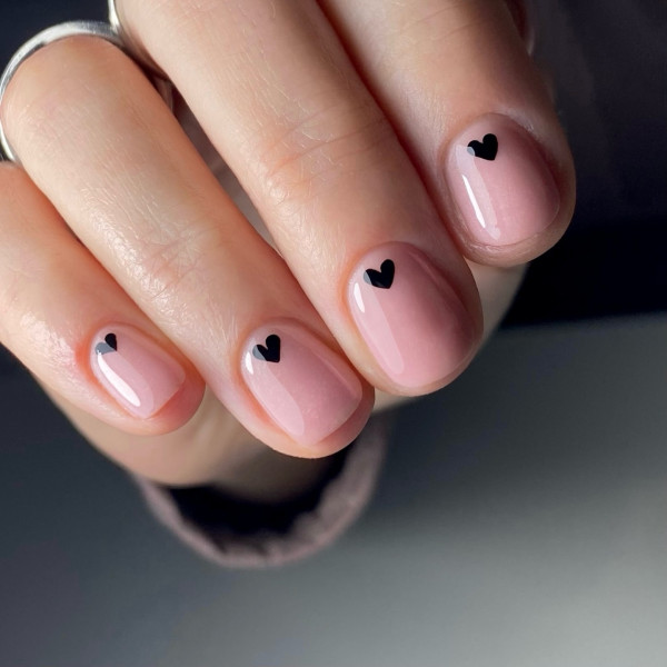 Simple Nude Short Nails with Black Hearts