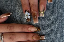 Elegant Square Nails with Flower, Tortoise Tips and Gold Details