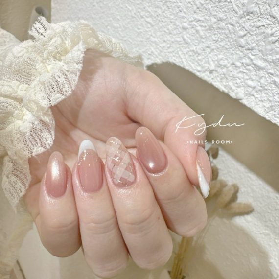 Bridal nude almond nails with white plaid accent and French French tips – elegant wedding look