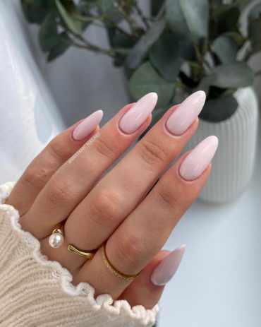 Blush pink glossy almond nails